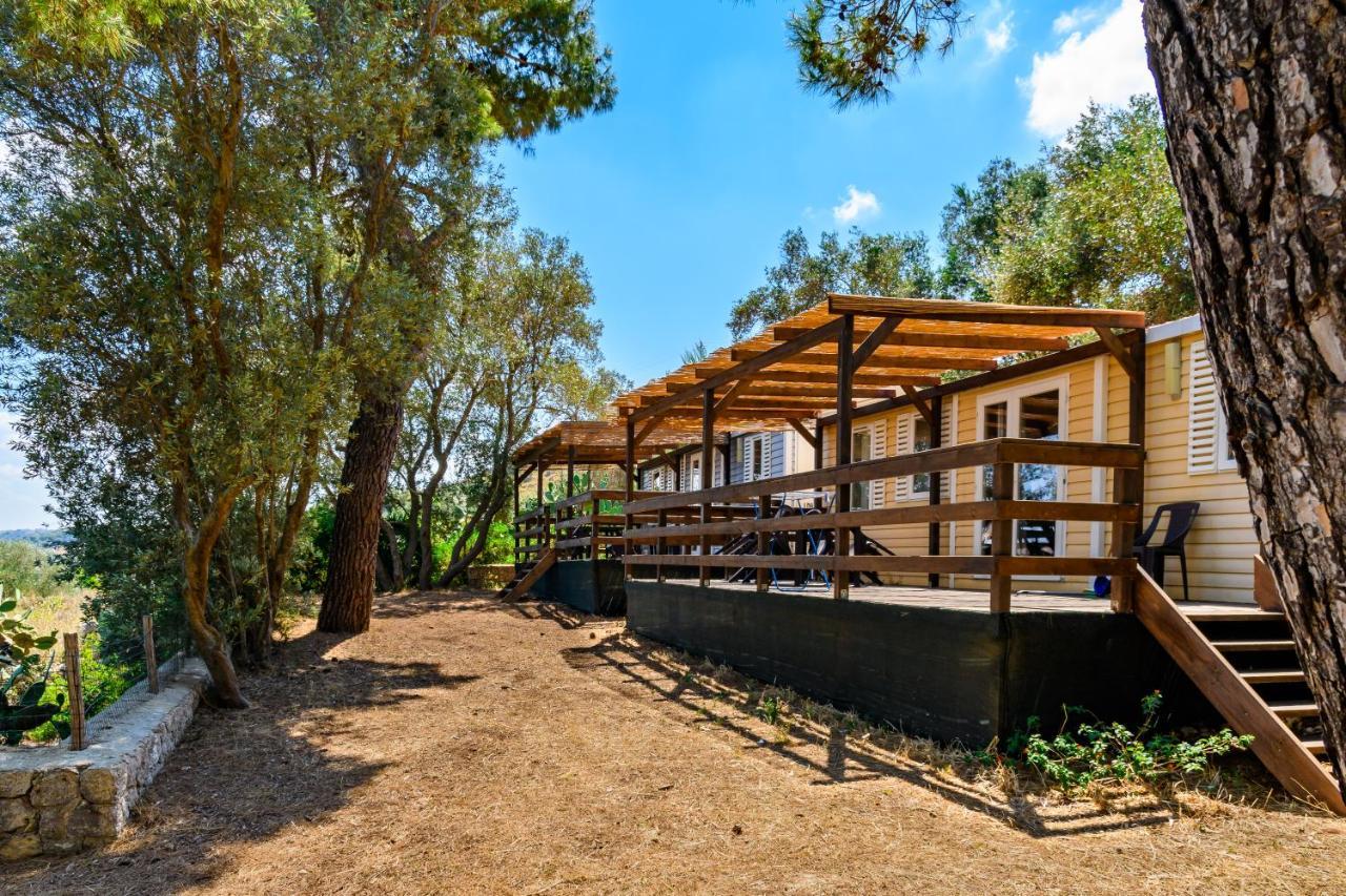 Camping La Scogliera Santa Cesarea Terme Dış mekan fotoğraf